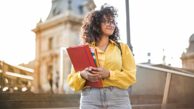 Canada's Francophone Pilot Program: A Pathway to Residency for French-speaking Students